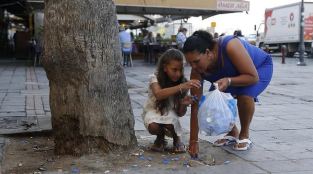 13 Yas Engelli Cocuklar Icin Tekerlekli Sandalye Kampanyasi
