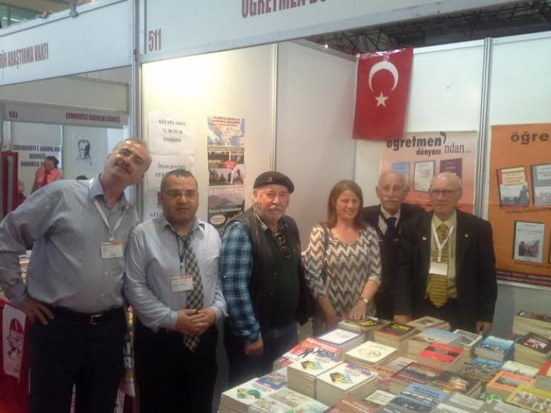 ÖĞRETMEN DÜNYASI ZİYARETÇİLERİNİ BEKLİYOR!