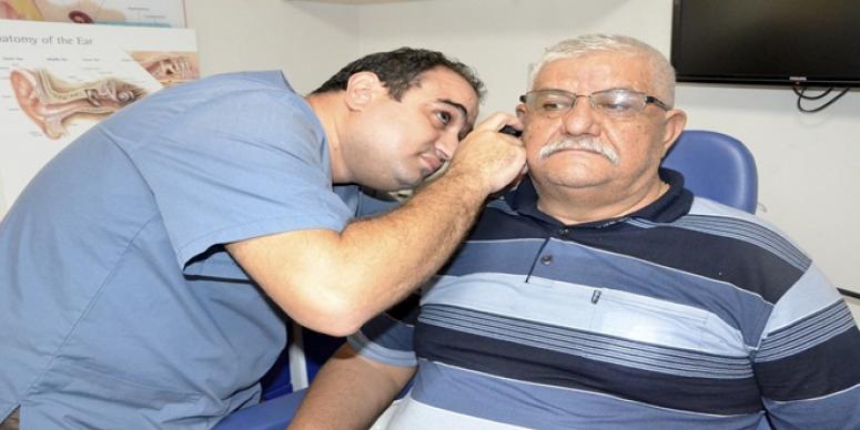 EMEKLI ÖĞRETMEN 20 YIL SONRA DUYMAYA BAŞLADI