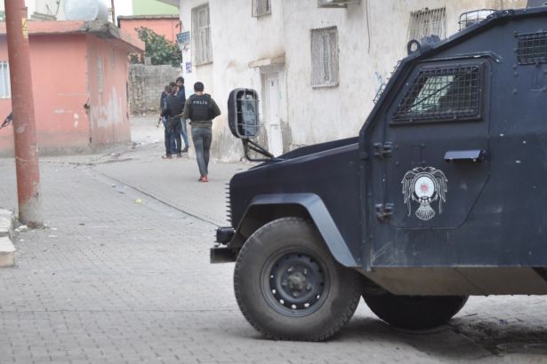 SUR'DA ÇATIŞMA: 1 ASKERLE 1 POLİS ŞEHİT OLDU!