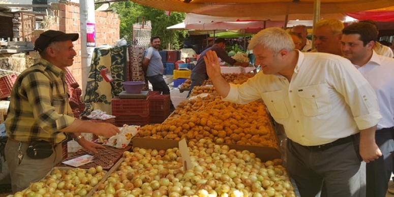 OZKAN:ÇİFTÇİNİN ÜRÜNÜ DALDA KALMAYACAK