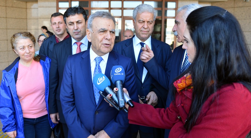 BÜYÜKŞEHİR DAVASI 19 NİSAN'A ERTELENDİ