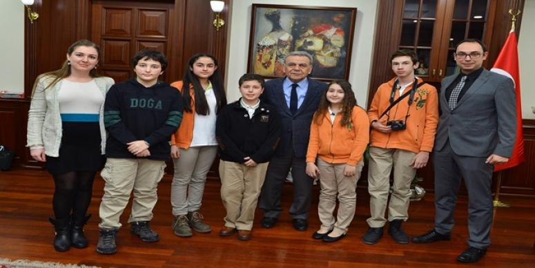 İYİ Kİ VARSINIZ ÇOCUKLAR!