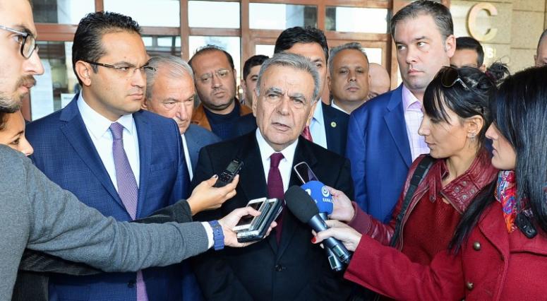 BÜYÜKŞEHİR DAVASI ERTELENDİ