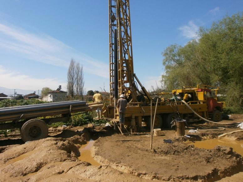 İZSU’DAN ÖDEMİŞ’E 8 YENİ KUYU
