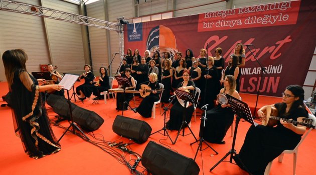Sahne kadınların