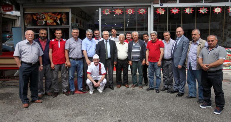 ESNAFA YERİNDE DÖNÜŞÜMÜ ANLATTI