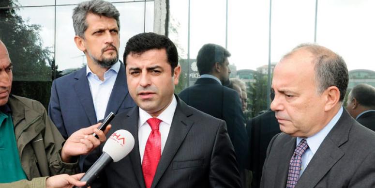 DEMİRTAŞ: BUGÜNE KADAR KİMSE MEDYAYA BOYUN EĞDİREMEDİ