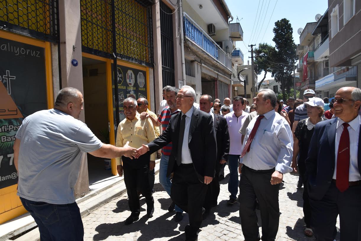 Selvitopu'ndan Karabağlar Esnafını Ziyaret