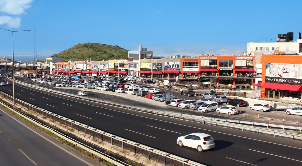Selway Outlet’ten 8 Mart’ta kadınlara özel sosyal etkinlikler