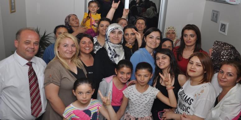 SON EV TOPLANTISINI MENDERES’TE YAPAN MHP’Lİ SENEM KILIÇ İDDİALI