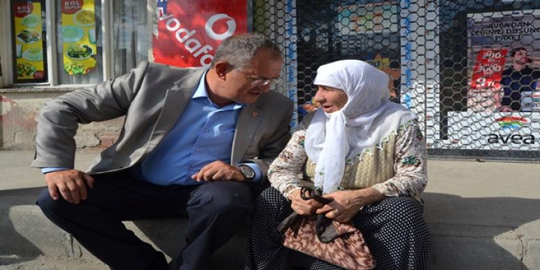 SERTEL: SİYASİLERİN ÇOCUKLARI BEDELLİDEN YARARLANMASIN