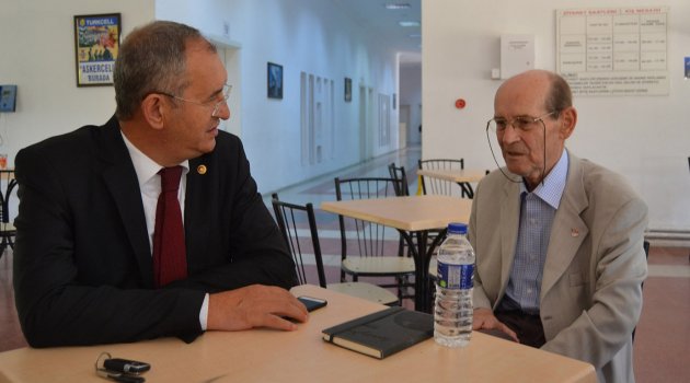 Sertel'den efsane Milli Hakem İhsan Türe'ye ziyaret
