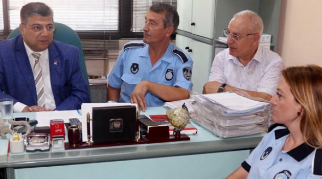 Sındır Zabıtaların Sorunlarını Meclis'e Taşıyacak