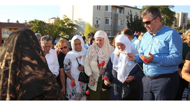 Srebrenitsa anneleri Buca’da