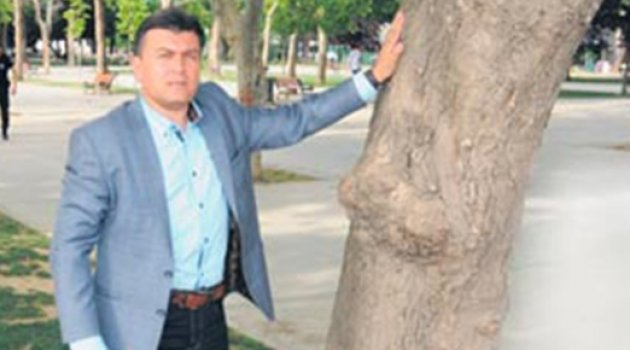 Tanımadığı Kadına Burs Vaadi Verip Tanışmak İstedi