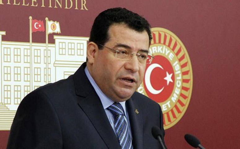 MHP İZMİR MİLLETVEKİLİ TANRIKULU TRAFİK KAZASI GEÇİRDİ