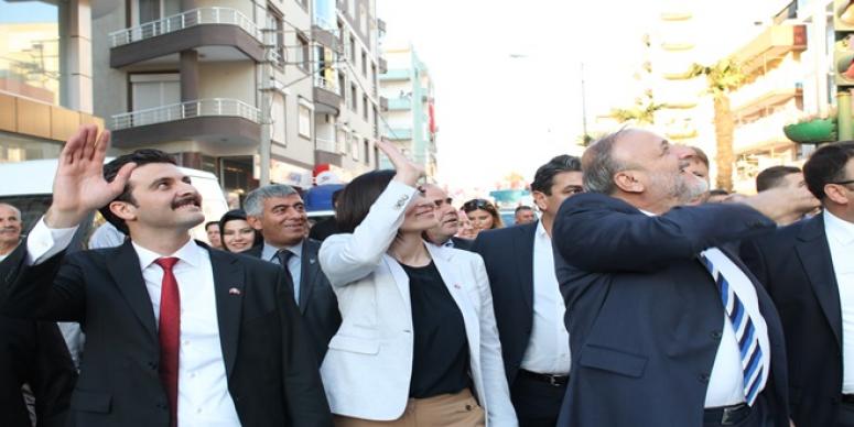 MHP İZMİR SİM DEDİ