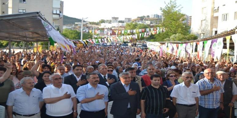 İZMİR’DE BÜYÜK ALEVİ BULUŞMASI