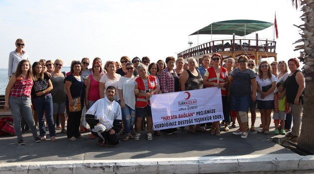 Urla'lı Kadınlar Urla'yı Denizden Keşfetti