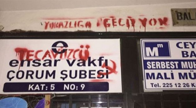 Vakıf Başkanı 'Dava açacağız' Dediğine Pişman: 'Tecavüzcü Ensar' Twitter'da Trend Oldu!