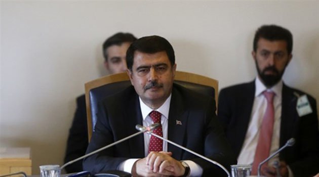 Vali de Gülen Yapılanmasına “Yardımını” Esirgememiş