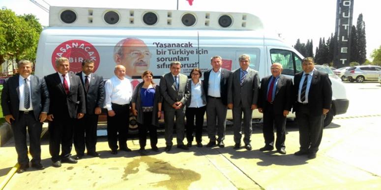 SERTER; TARLADA, PAZARDA MİLLETÇE ALKIŞLIYORUZ