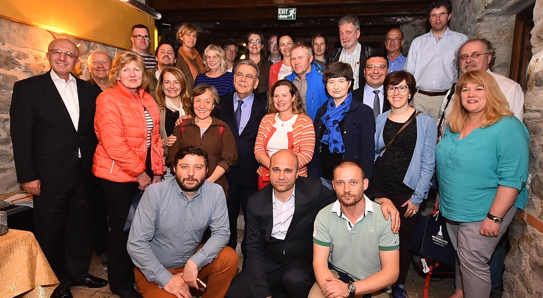 Yabancı gazetecileri ağırladı