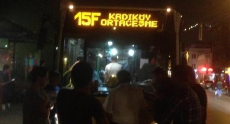 YOLCULAR BİLET VERMEYİNCE OTOBÜS ŞOFÖRÜ İSTİFA ETTİ!
