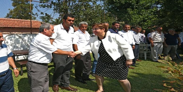 BAŞKAN PEKDAŞ İŞÇİLERLE BAYRAMLAŞTI