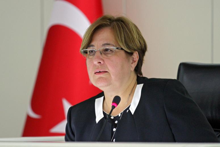 KONAK’TA ANKARA’DAKİ KATLİAMA ORTAK TEPKİ