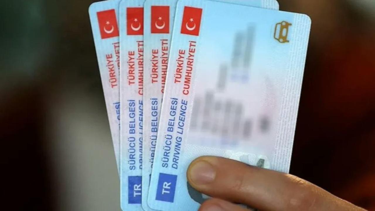 Bakan Yerlikaya&#039;dan sürücülere son uyarı: Süre uzatılmayacak!