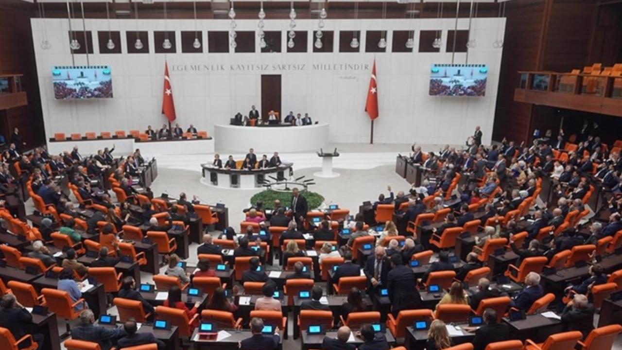 Belediyelere düzenleme sinyali: Emlak vergisine sınır, temsil giderlerine kısıtlama