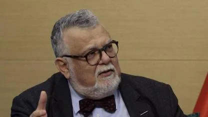 Celal Şengör yeni ev sahibiyle mahkemelik oldu