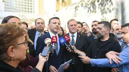 CHP İstanbul İl Başkanı Çelik mazbatasını aldı: Bu ceberut iktidarı hep birlikte değiştireceğiz