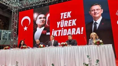 CHP İzmir’de tek listeyle kongre: Yönetim ve kurultay delegeleri belli oldu