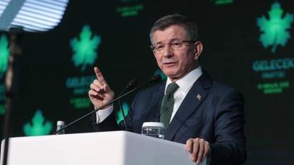 Davutoğlu'nun konferansı iptal edildi: Gelecek Partisi'nden üniversiteye tepki