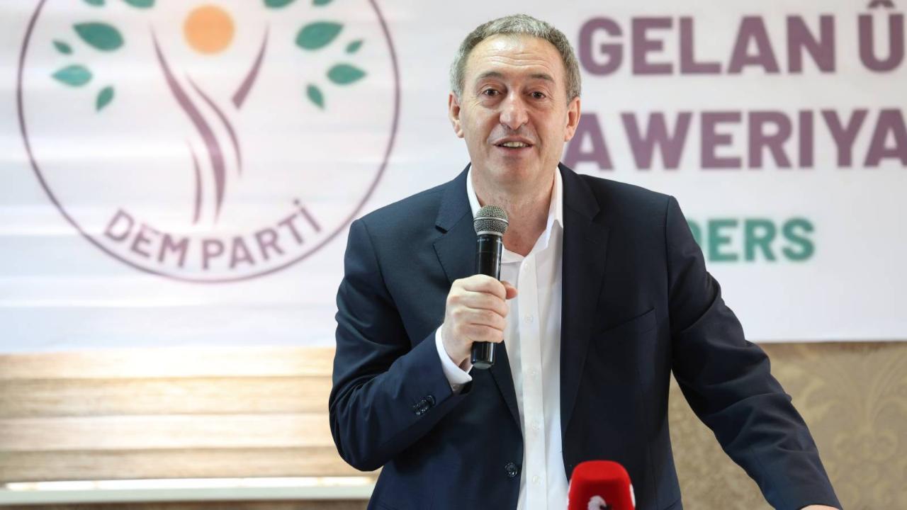 DEM Parti&#039;den PKK&#039;nın Türkiye&#039;den çekilme kararı hakkında açıklama