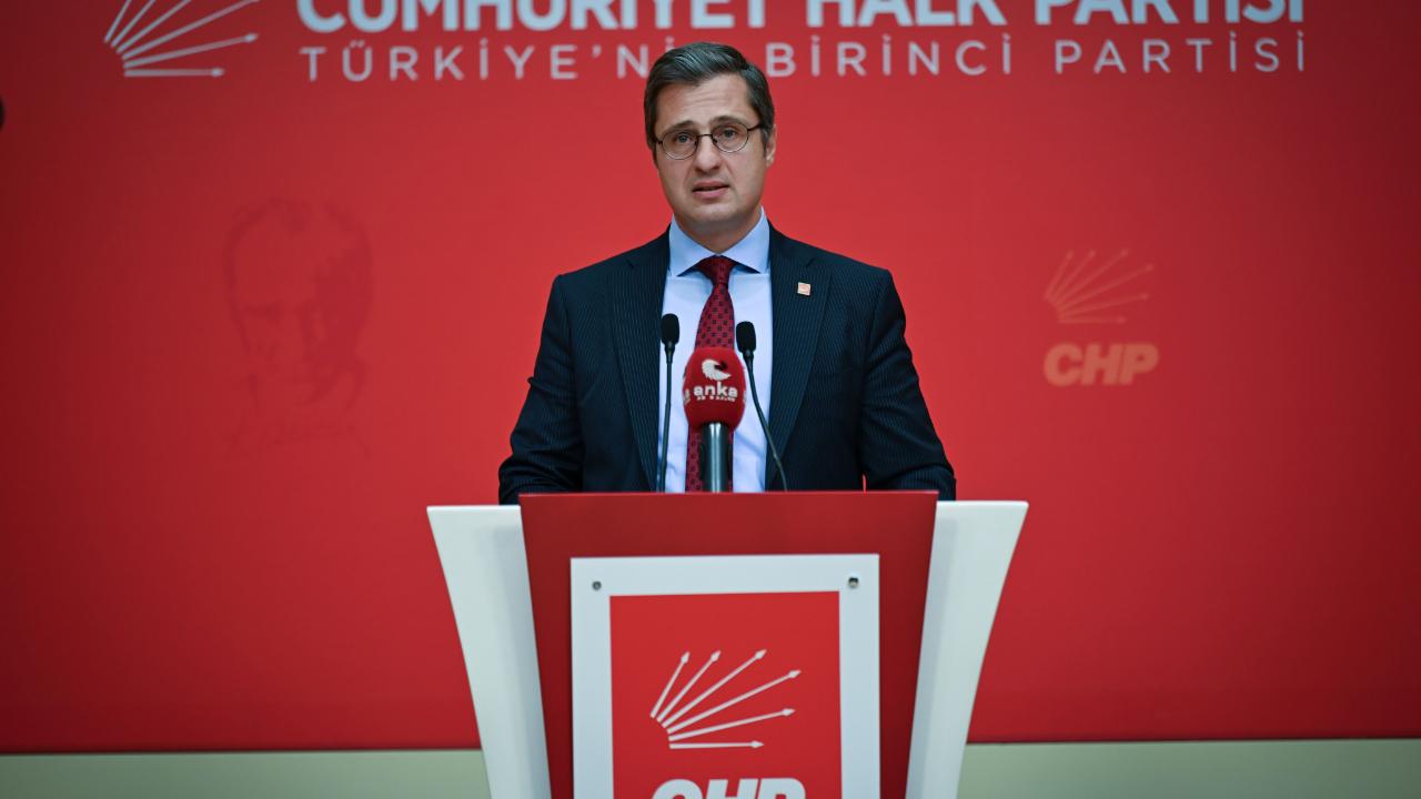 Deniz Yücel&#039;den Bahçeli&#039;ye Kıbrıs seçimi yanıtı: Biz buna halk iradesi diyoruz