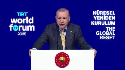 Erdoğan TRT'yi övdü, medyayı hedef aldı: 'Dijital platformlar sapkın akımları özendiriyor'