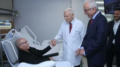 Eski CHP Genel Başkanı Hikmet Çetin taburcu edildi