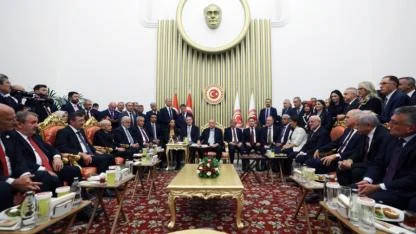 Karar yazarı Ocaktan: AK Parti kendi hikâyesini kaybetti, yeni fotoğraflara ihtiyacı var