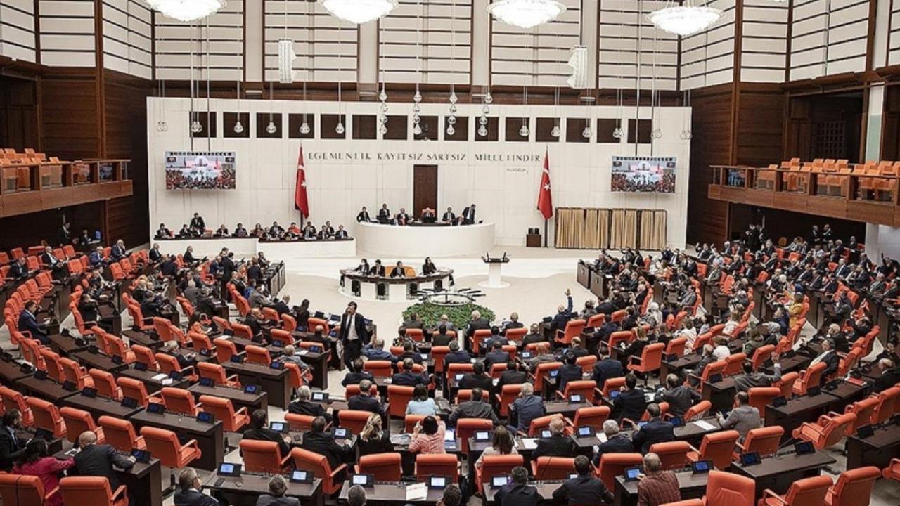 MHP&#039;den AK Parti&#039;ye açık çağrı