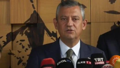 Özgür Özel, Avrupa Sosyalist Partisi Kongresi'ne katıldı
