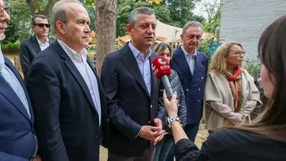 Özgür Özel, Brüksel'de konuştu: Miting öncesi Erdoğan'ın sorusuna yanıt verdi