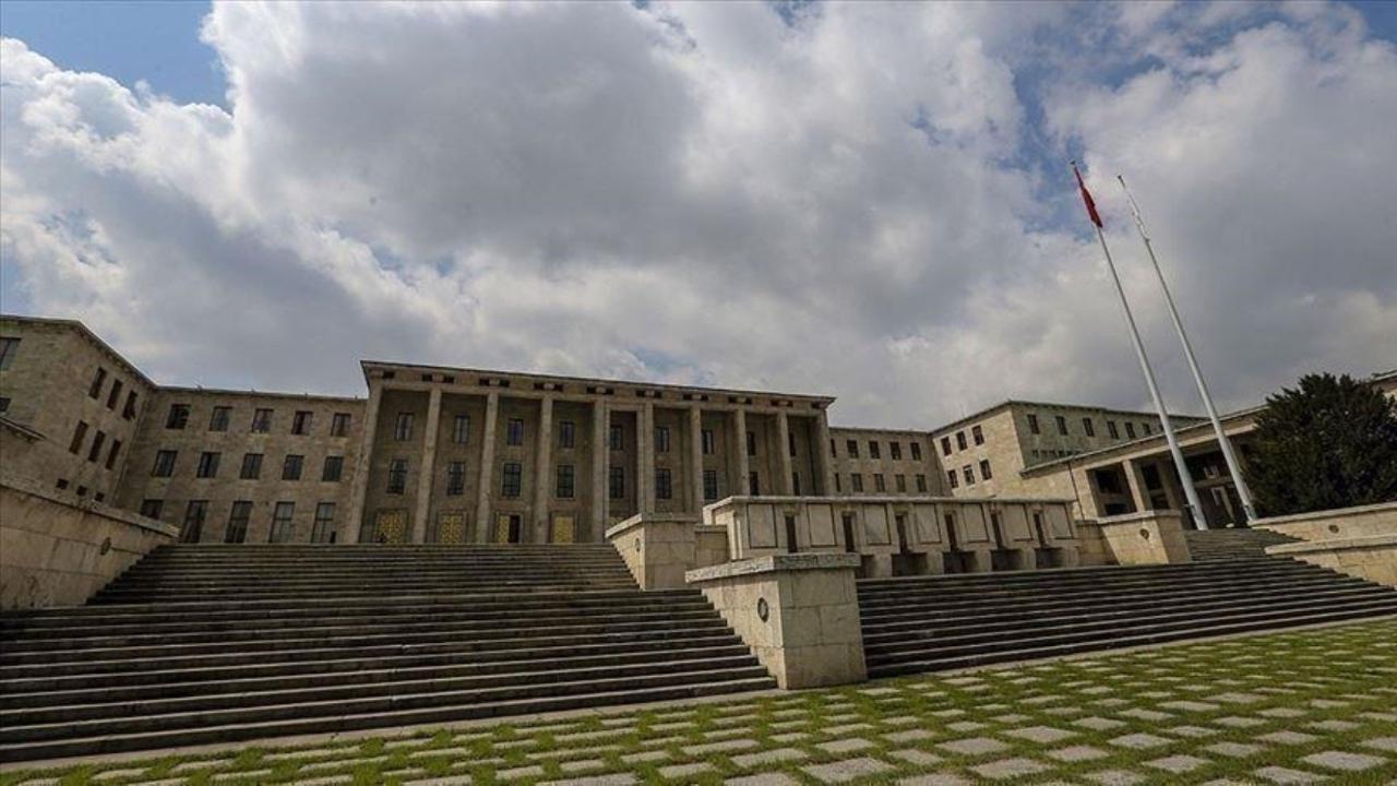 TBMM polisi yaka kamerası kullanacak: Olayın perde arkasında milletvekilinin oğlu var