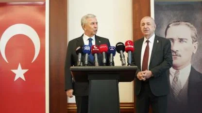Zafer Partisi Genel Başkanı Ümit Özdağ: ''Zafer Partisi Mansur Yavaş’ın yanındadır.'