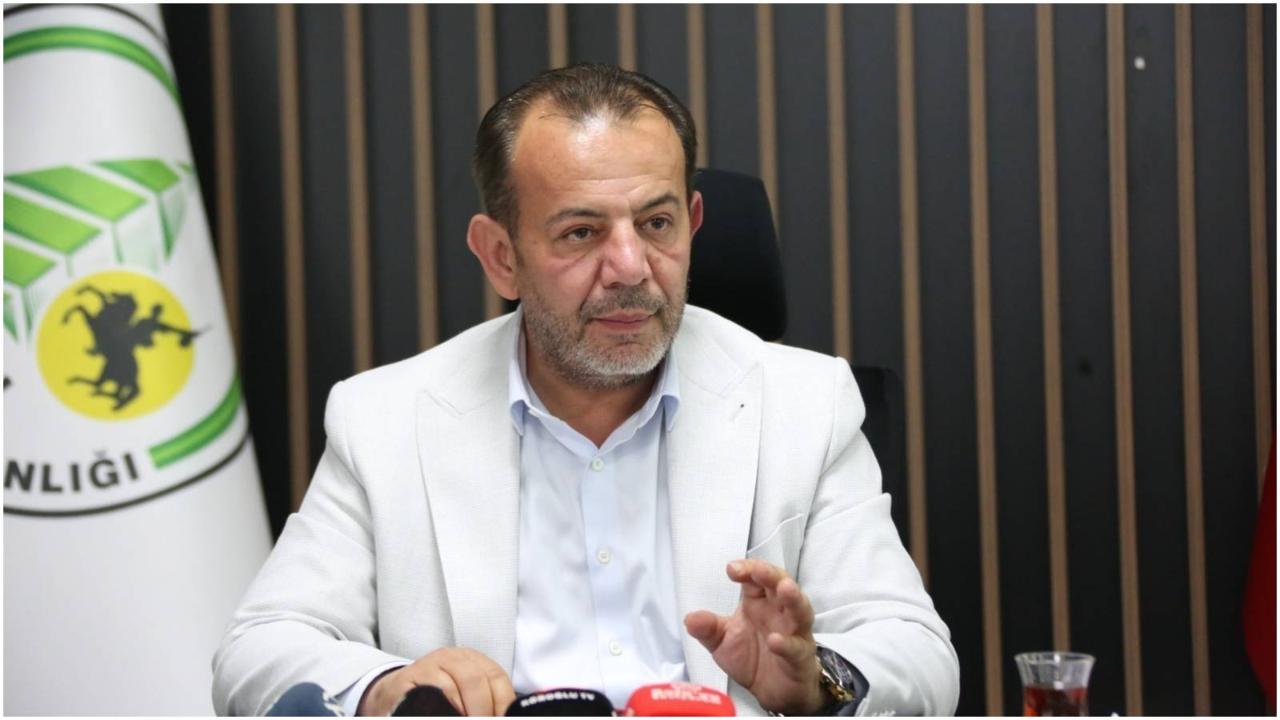 20 askerin şehit olduğu uçak kazasının ardından Bolu Belediyesi yas ilan etti: Aynı hassasiyeti hükümetten de bekliyoruz