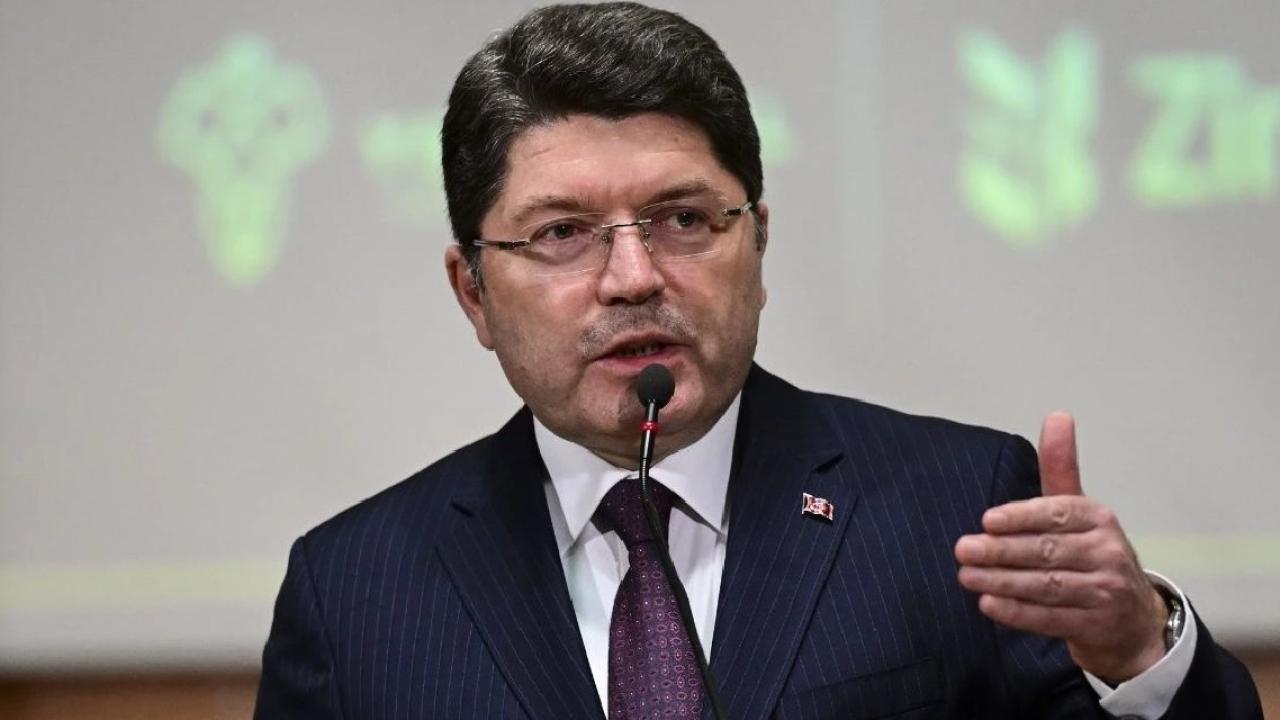 Adalet Bakanı Tunç&#039;a &#039;Aziz İhsan Aktaş kaçtı mı?&#039; sorusu