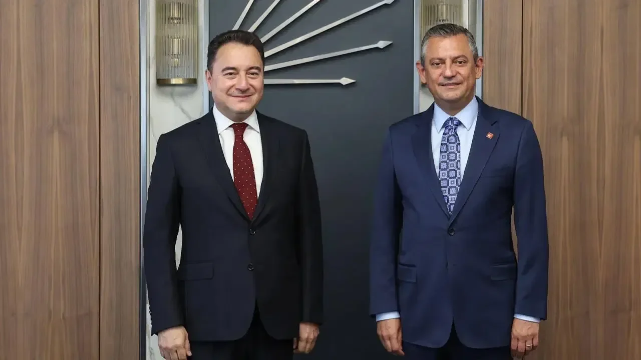 Ali Babacan&#039;dan CHP Lideri Özgür Özel&#039;e tebrik mesajı